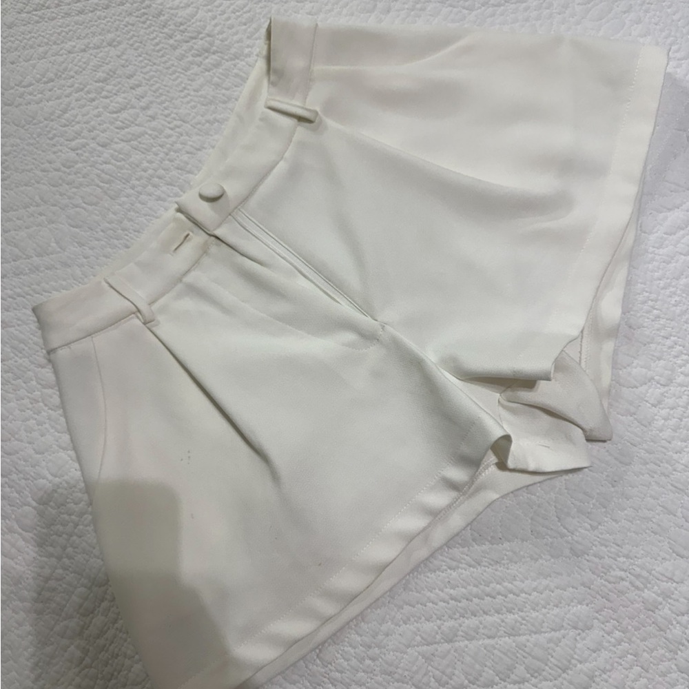 Women's White Shorts